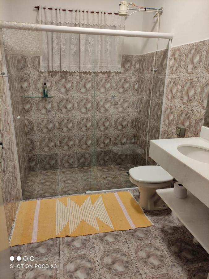 ברוטס Casa Da Lili-Espaco Independente E Privativo מראה חיצוני תמונה